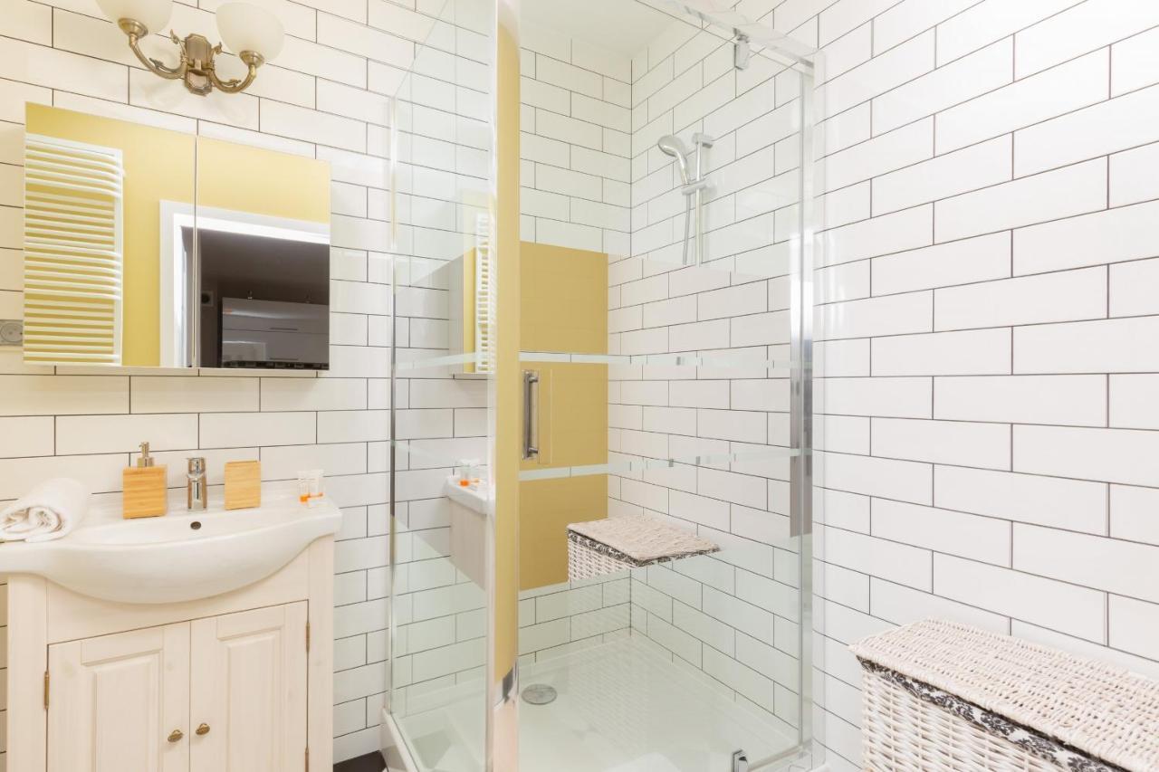 Elegancki Apartament W Centrum Gdyni Z Parkingiem By Noclegi Renters Gdynia Buitenkant foto